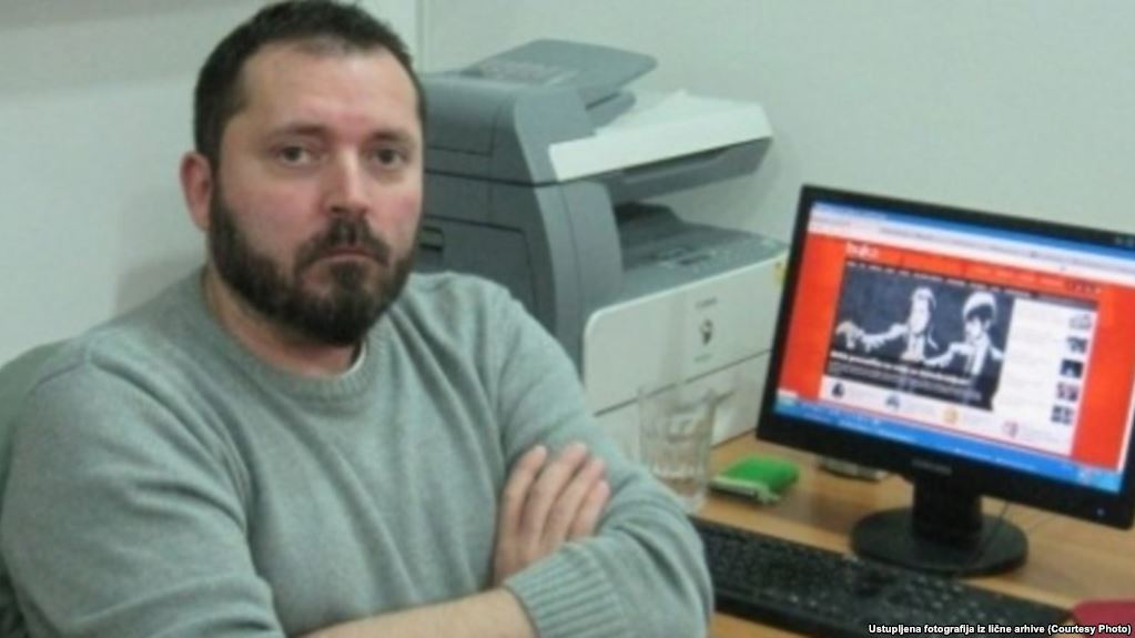 Dragan Bursać: Krst na čelu bolničarke Karmen